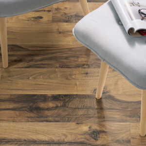 Laminat 10mm hunton svetli hrast EPL043 1300568_1