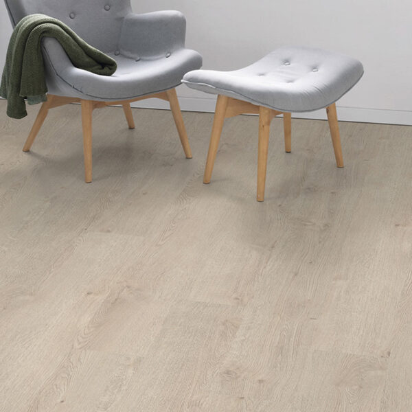 Laminat 10mm newbury beli hrast EPL045 1300638_1