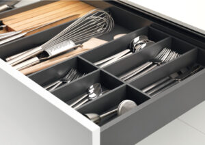 Sistem za unutrašnju podelu fioka Grass antracit B276 L-550mm Tavinea Sorto 3403687_01